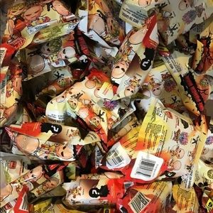 One Man Punch Mini's Collectible Figures 24 Blinds